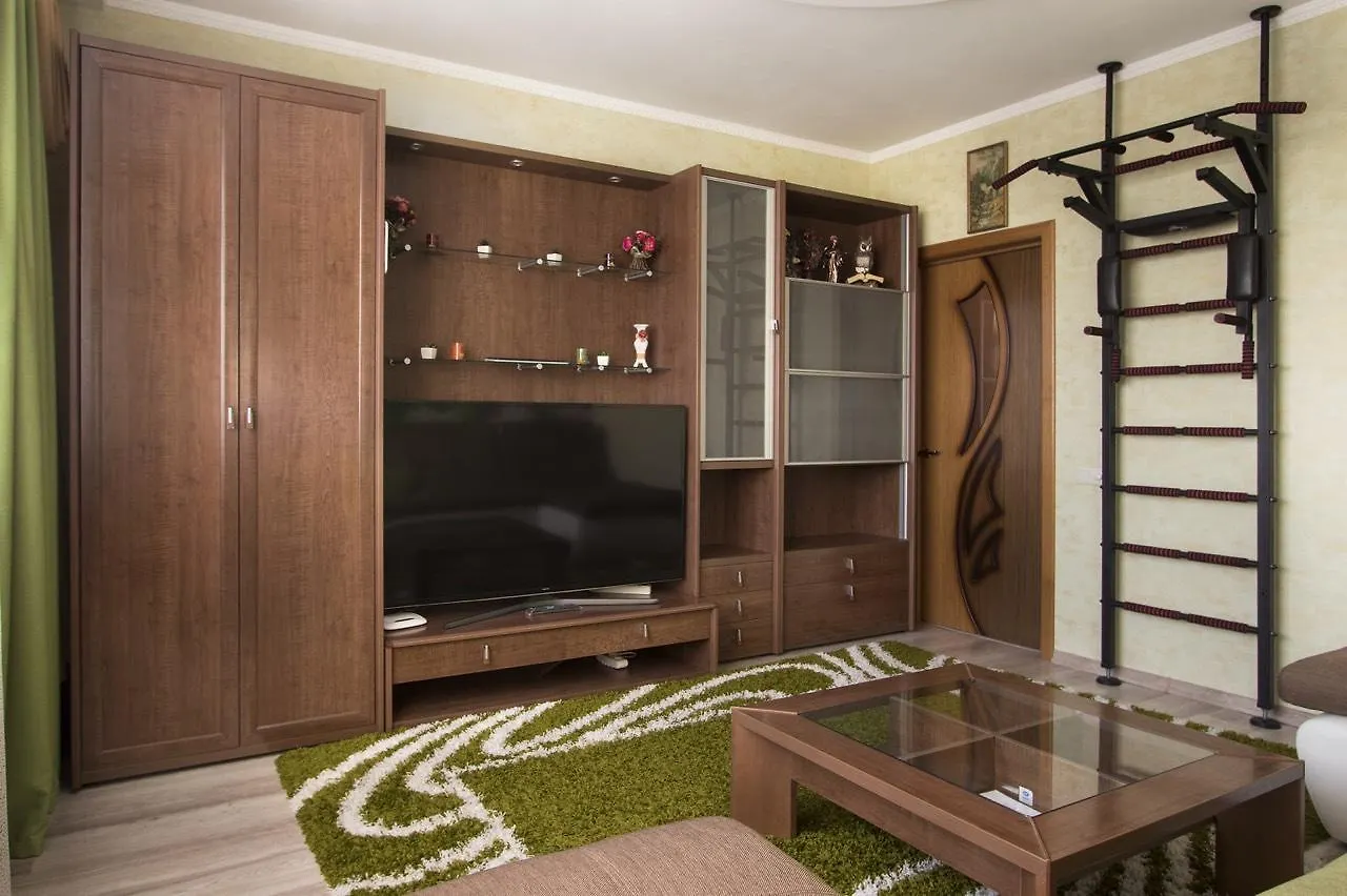Luxury Apartment On Park Lakes Kiev
