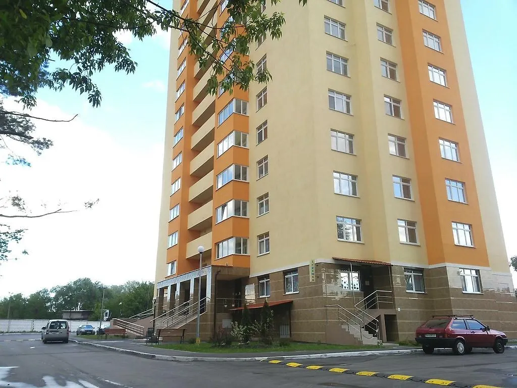 Luxury Apartment On Park Lakes Kijev