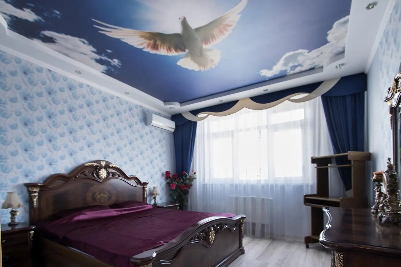 Luxury Apartment On Park Lakes Kijev
